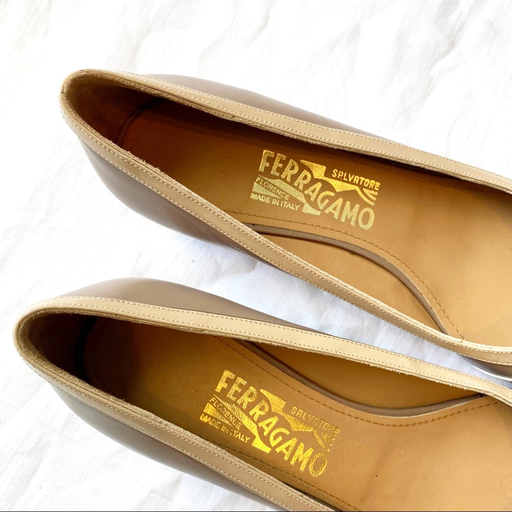 SOLD Salvatore Ferragamo GAMY Flats Size 8.5 - Picture 9 of 13